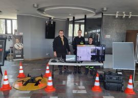 Stoisko wystawiennicze OSP Strzałków podczas Dnia Nowoczesnych Technologii 