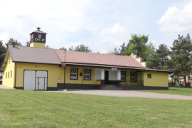 Żółty budynek - OSP Dziepółć 