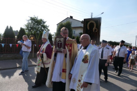 Procesja z obrazem Matki Bożej Jasnogórskiej 