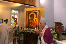Obraz Matki Bożej w kościele w Płoszowie 