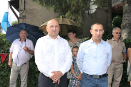 Grupa osób