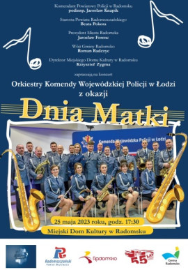 Plakat z okazji Dnia Matki: widoczne są napisy, nuty oraz członkowie orkiestry wraz z instrumentami 