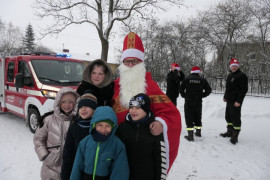 Mikołaj i dzieci 