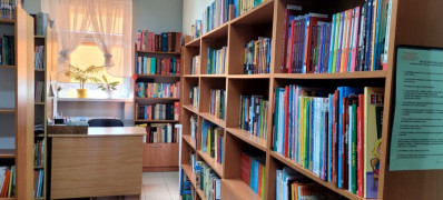 Biblioteka w PSP w Płoszowie 